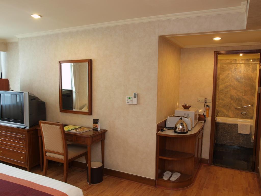 Rembrandt Suites Bangkok Extérieur photo