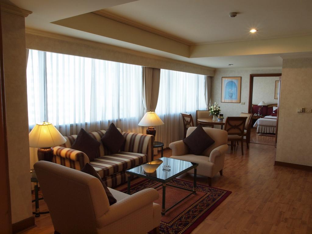 Rembrandt Suites Bangkok Extérieur photo