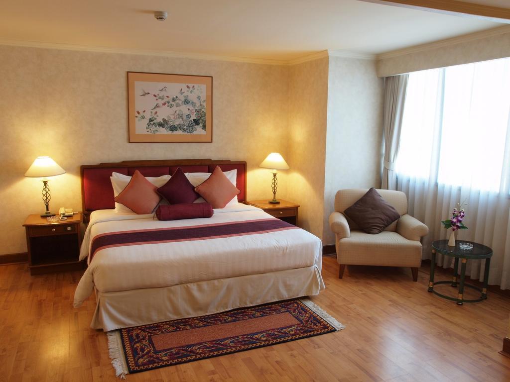Rembrandt Suites Bangkok Extérieur photo