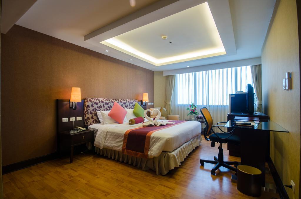 Rembrandt Suites Bangkok Extérieur photo